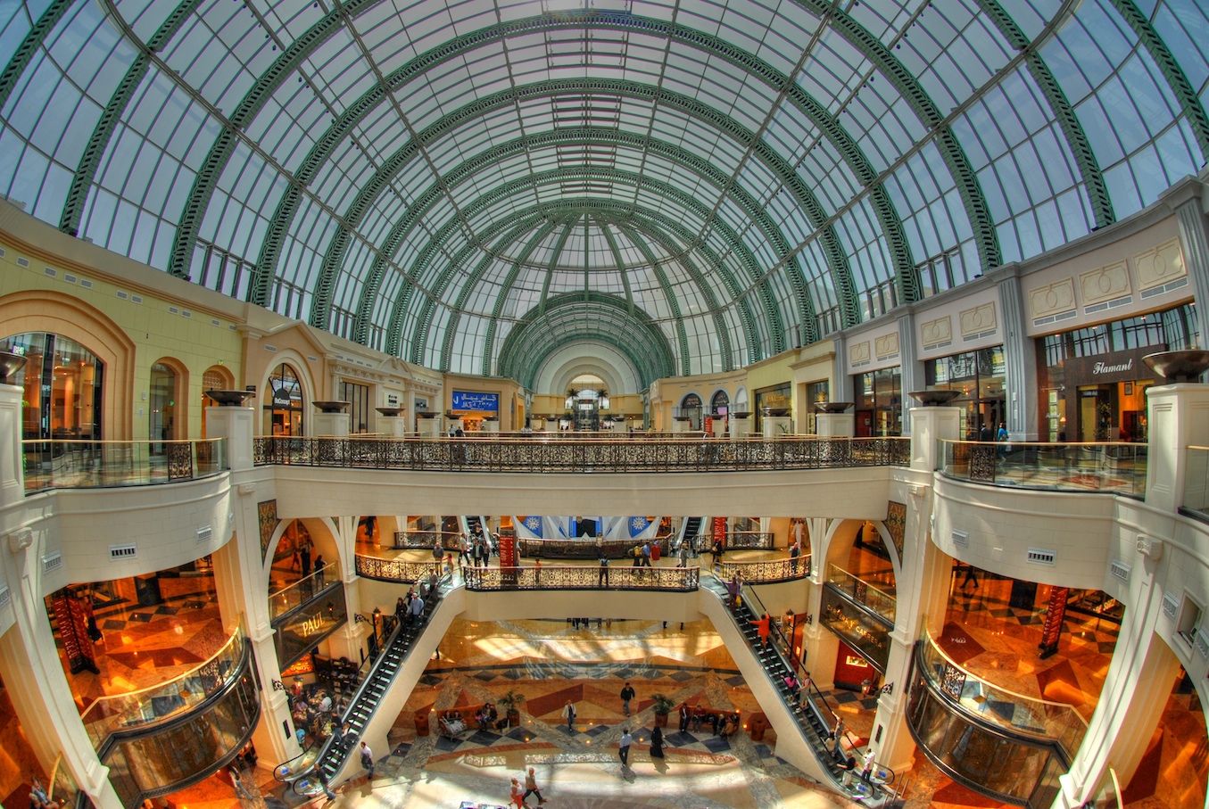 Auch in den Shops der Mall of the Emirates wird die Mehrwertsteuer eingehoben